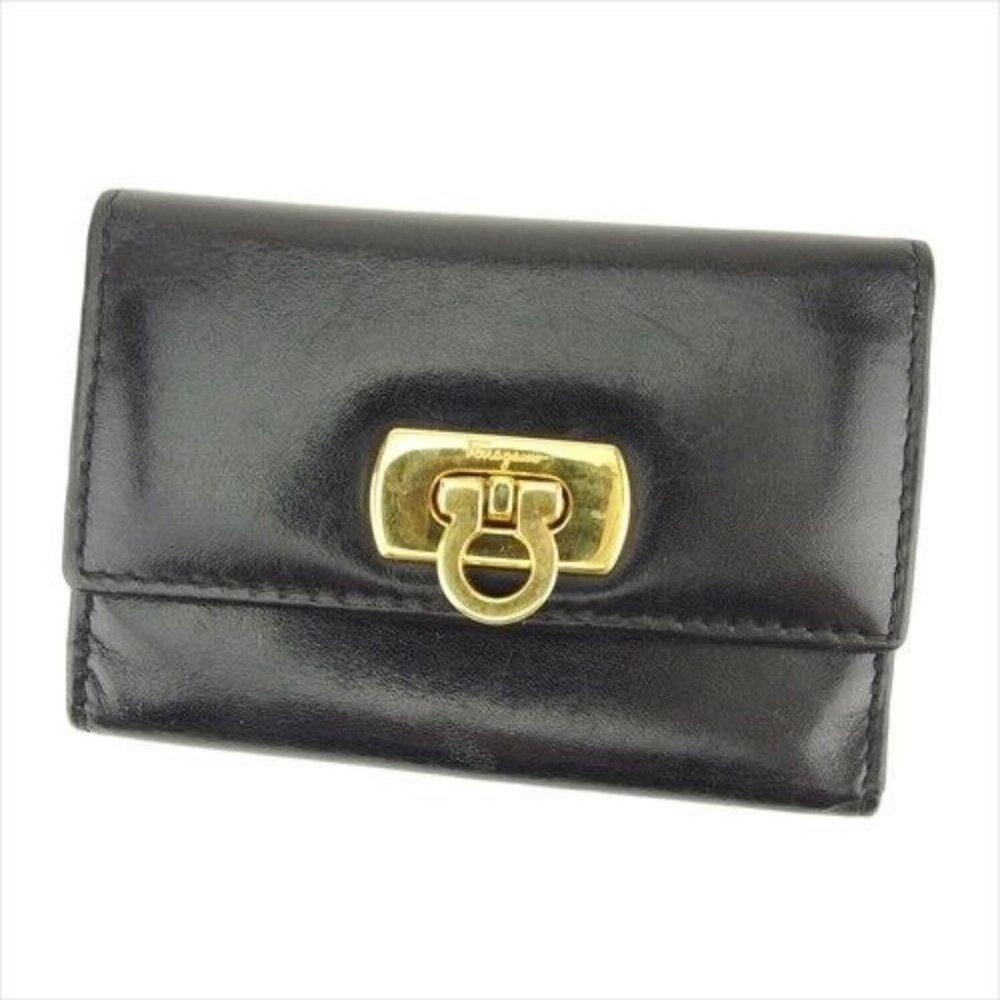 Salvatore Ferragamo Key case Ganchini Black leather Woman Authentic Used P830Sal